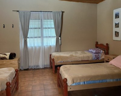 Un ambiente luminoso y sereno.