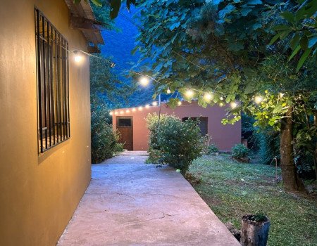 La calma del campo al anochecer.